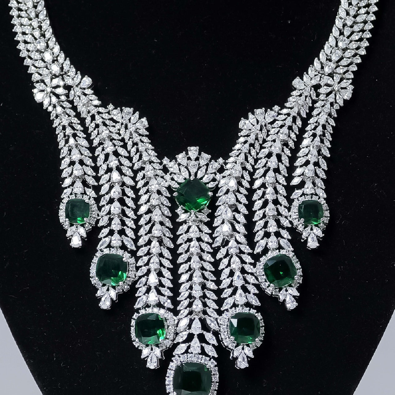Grand Emerald & Diamond Statement Bridal Necklace Set