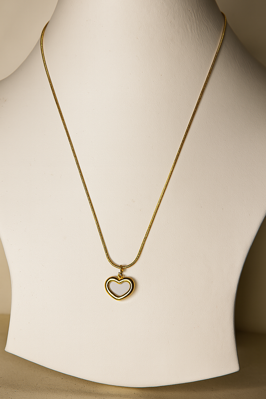 Eternal Love Heart Necklace (Anti-Tarnish)