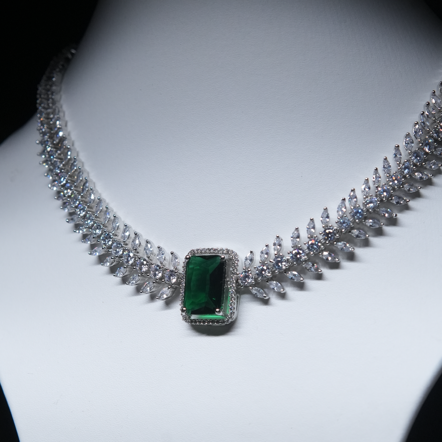 Emerald & Cubic Zirconia Marquise Leaf Design Necklace Set