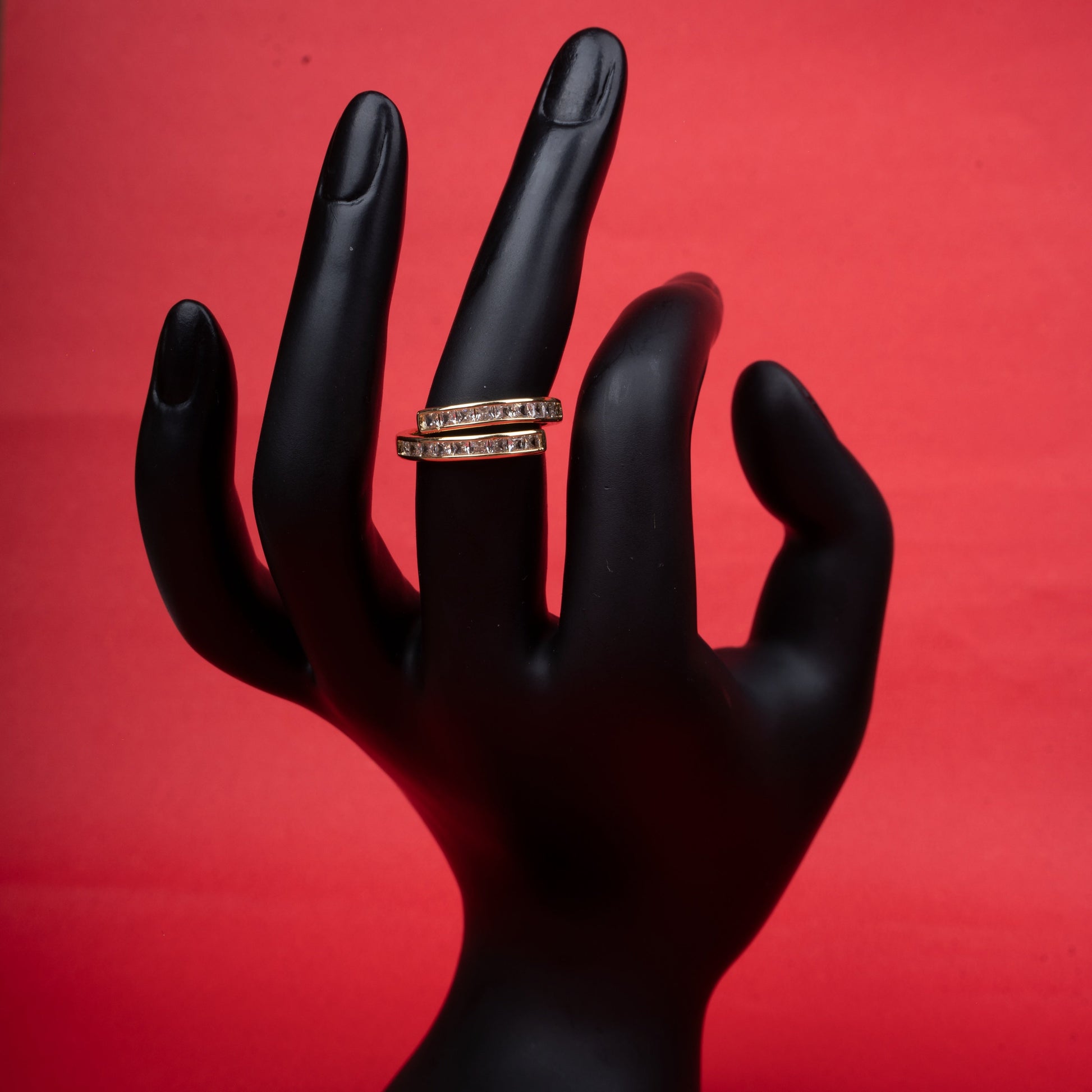 Dual band sparkling adjustable ring with stones - Revaaj
