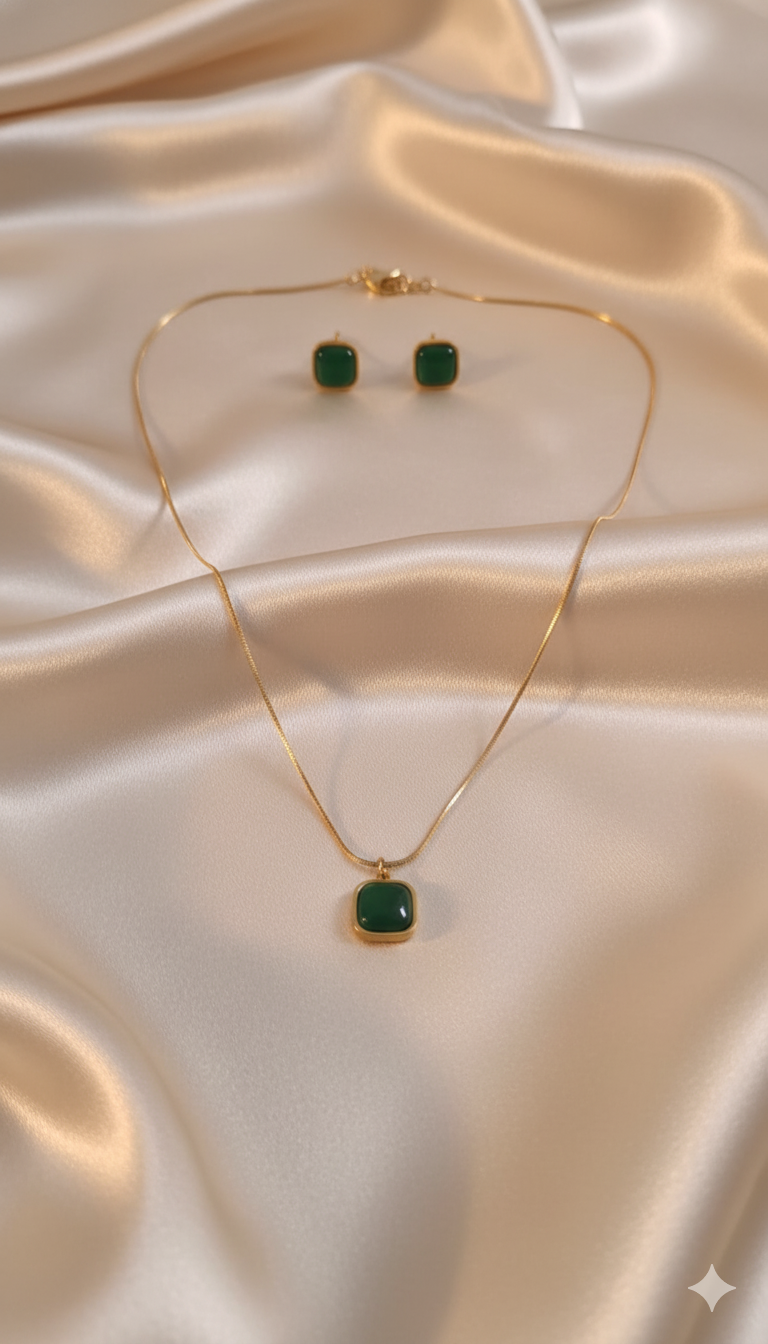 Gold-Plated Green Stone Pendant Necklace with Matching Stud Earrings Set stand