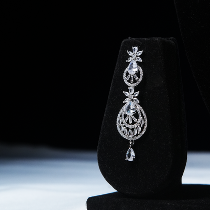 Dazzling Dewdrop Diamond Necklace Set