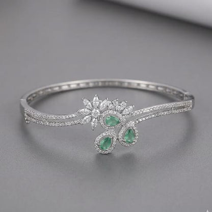 Silver-Tone Floral Green AD bracelet