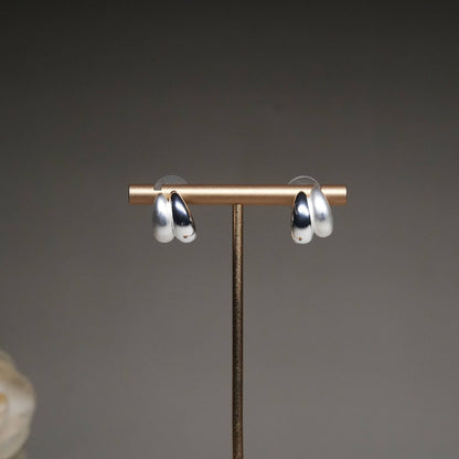 Minimalist Silver Hoop Earrings in Glossy Finish