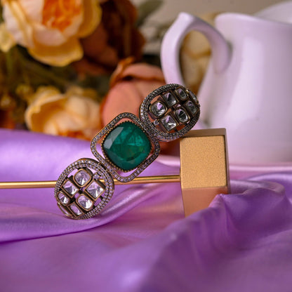 Emerald Tyaani Bracelet