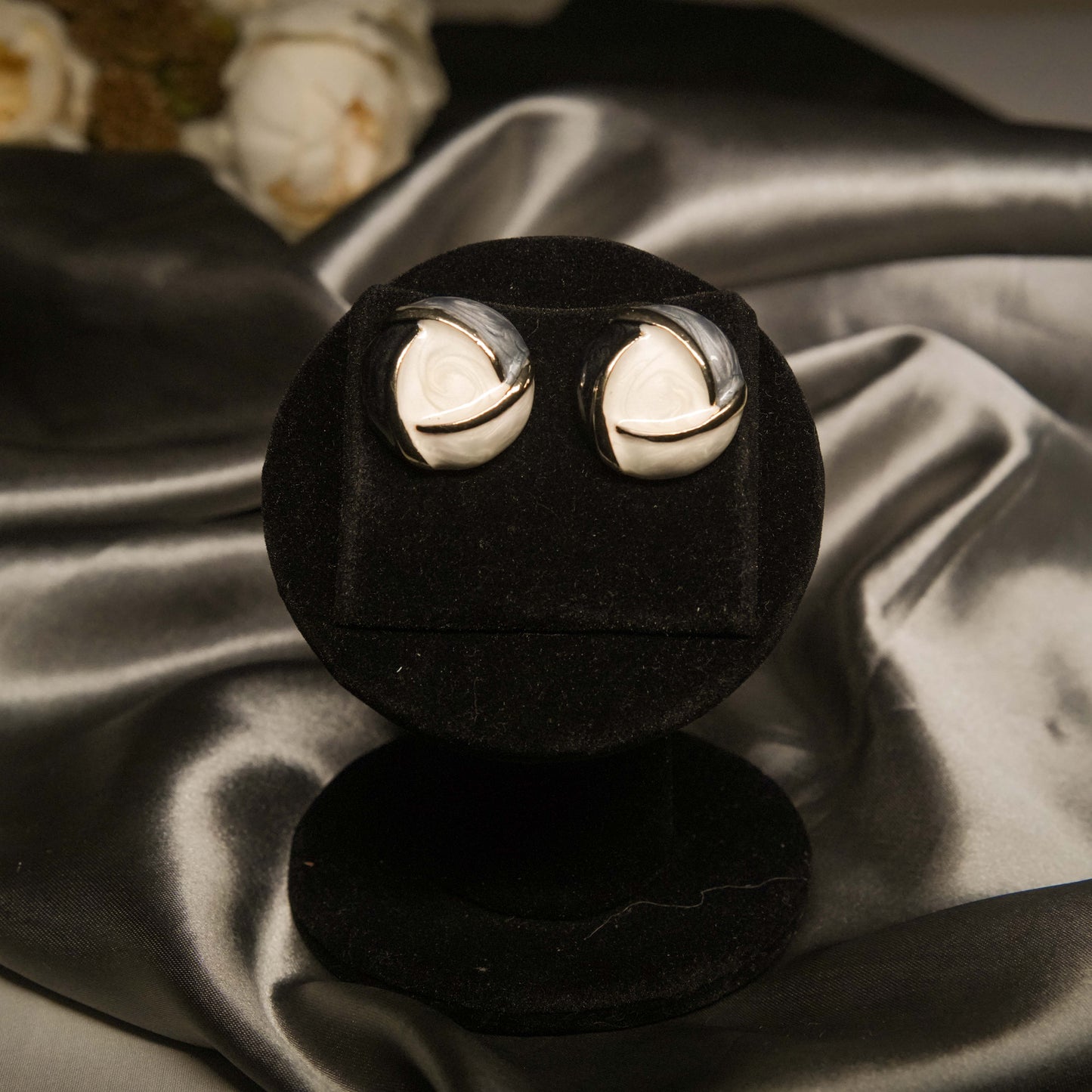 Swirl Noir Enamel Studs